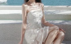 14岁学生迈开腿让打扑克网站